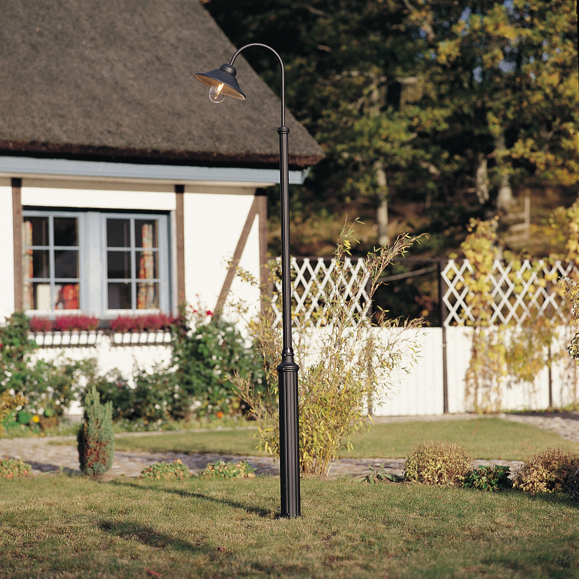 Stolpelampe Gnosjö Konstsmide Vega E27 uten Stolpe