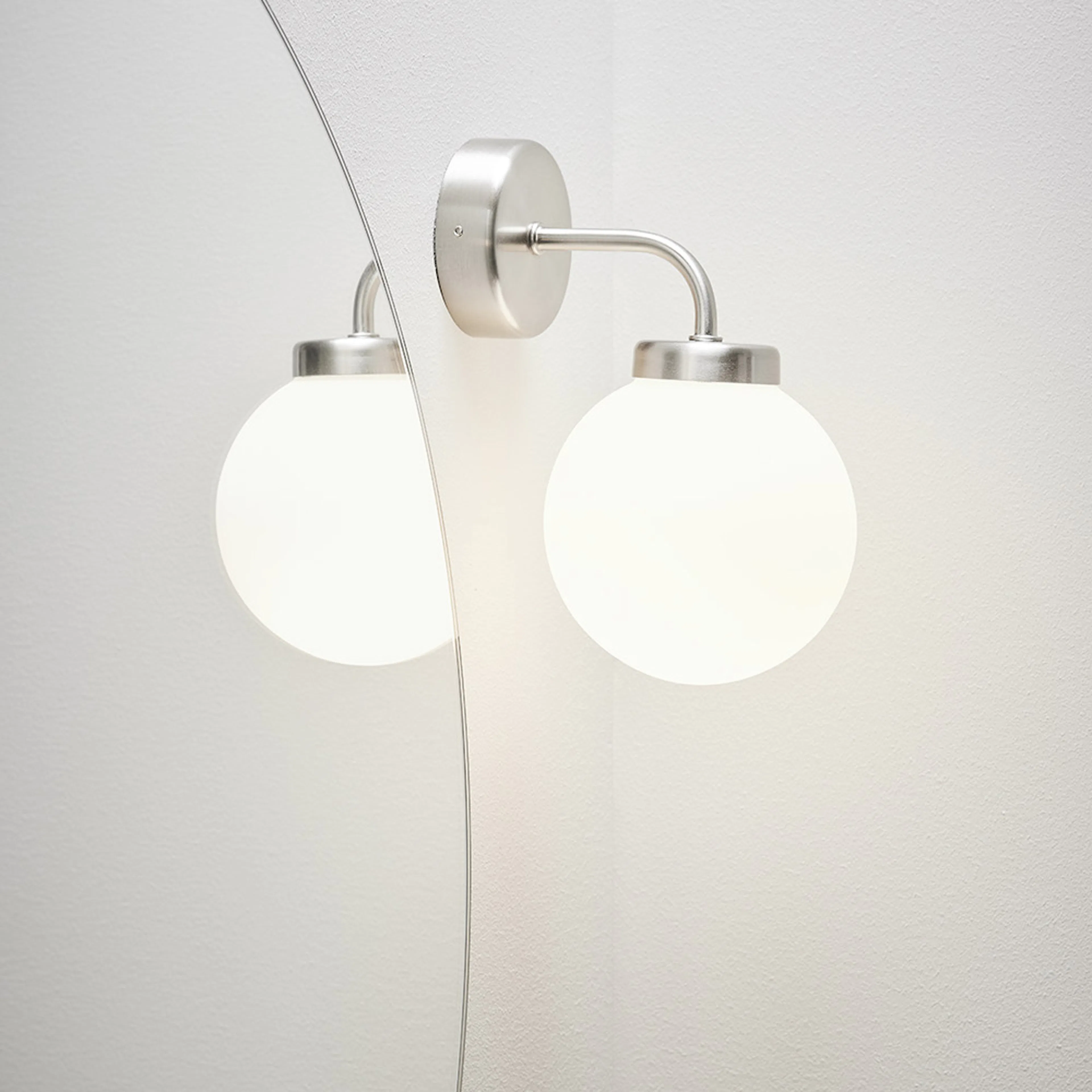 Vegglampe Hafa Globe