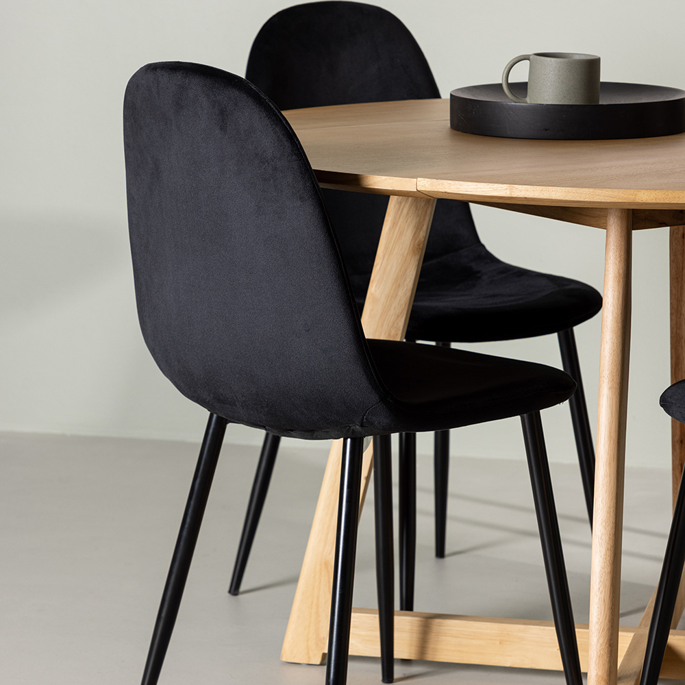 Spisegruppe Venture Home Yakidon Ø120 cm med 4 stk Polar Stoler