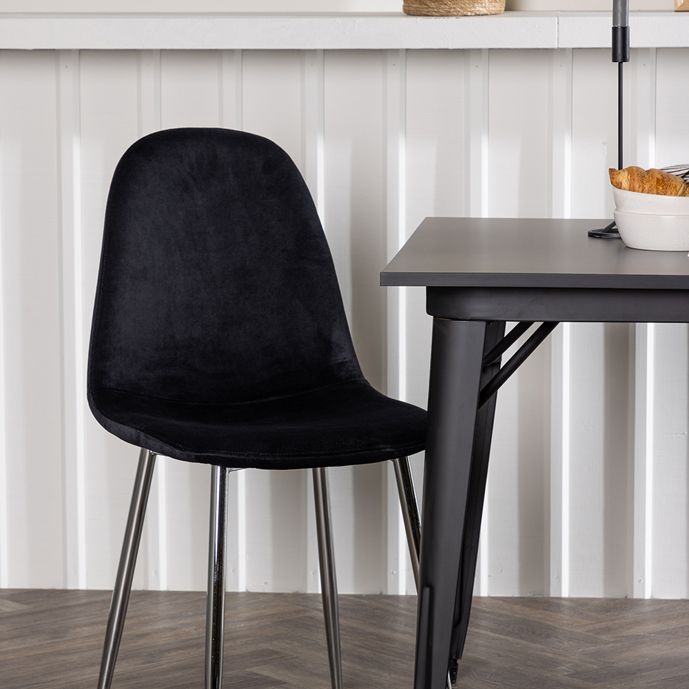 Spisegruppe Venture Home Tempe med 2 stk Polar Stoler