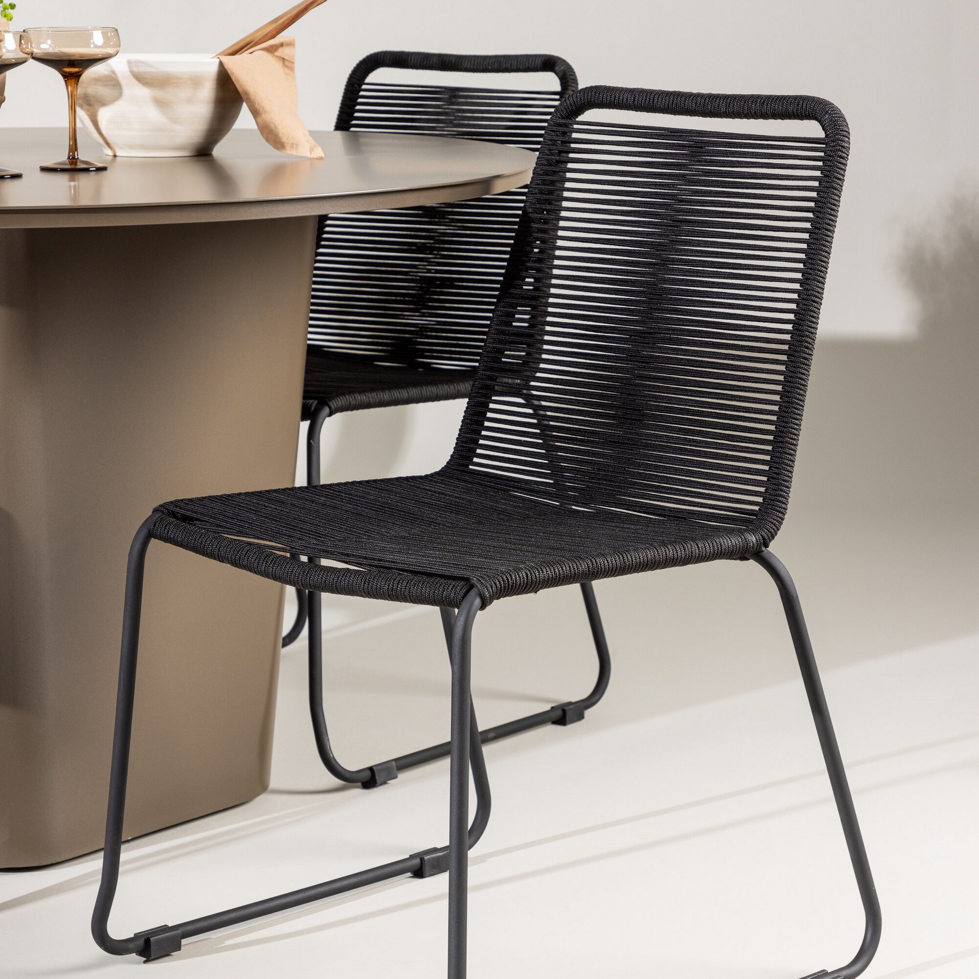 Hagegruppe Venture Home Santa Fe med 4 Lindos Stoler