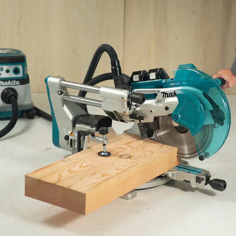 Kapp- og Gjærsag Makita 2X18V DLS211ZU Uten Batteri og Lader