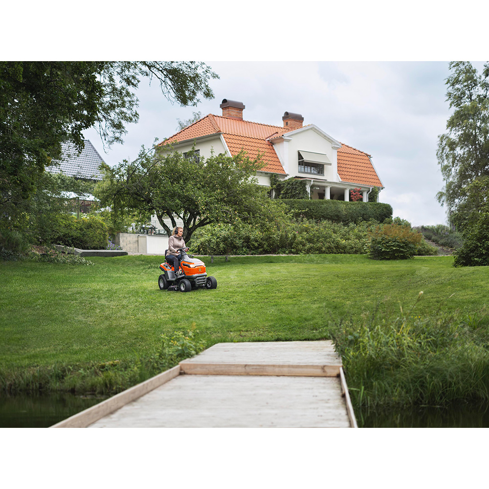 Hagetraktor Husqvarna TC 112