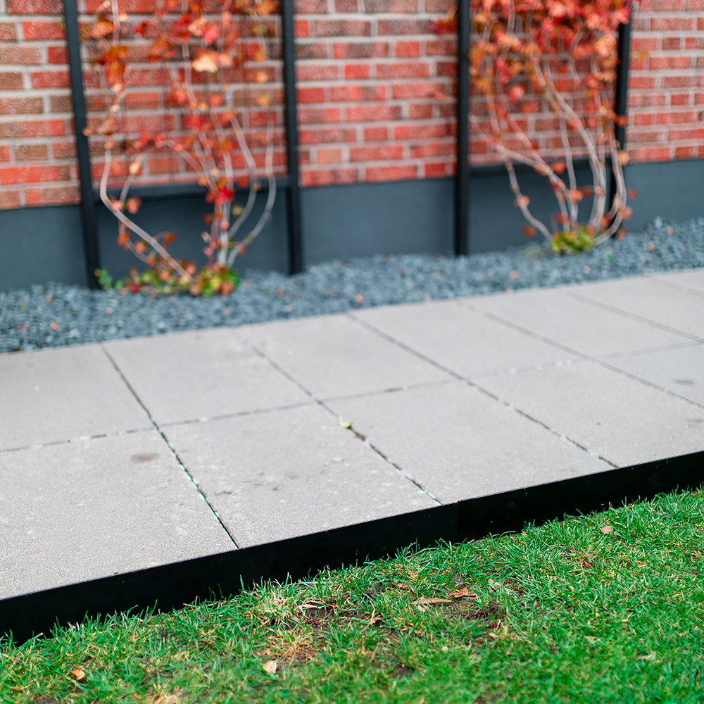 Kantbeskyttelse Skotte Garden Sort 16X100 cm 4-pk