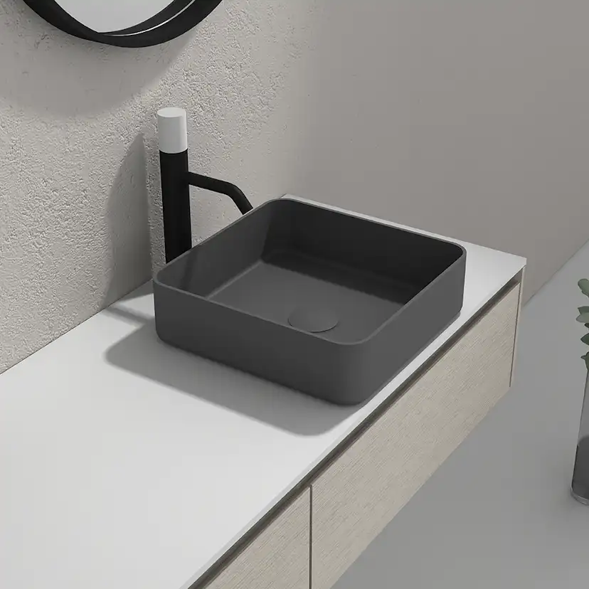 Servant Bathlife Stark