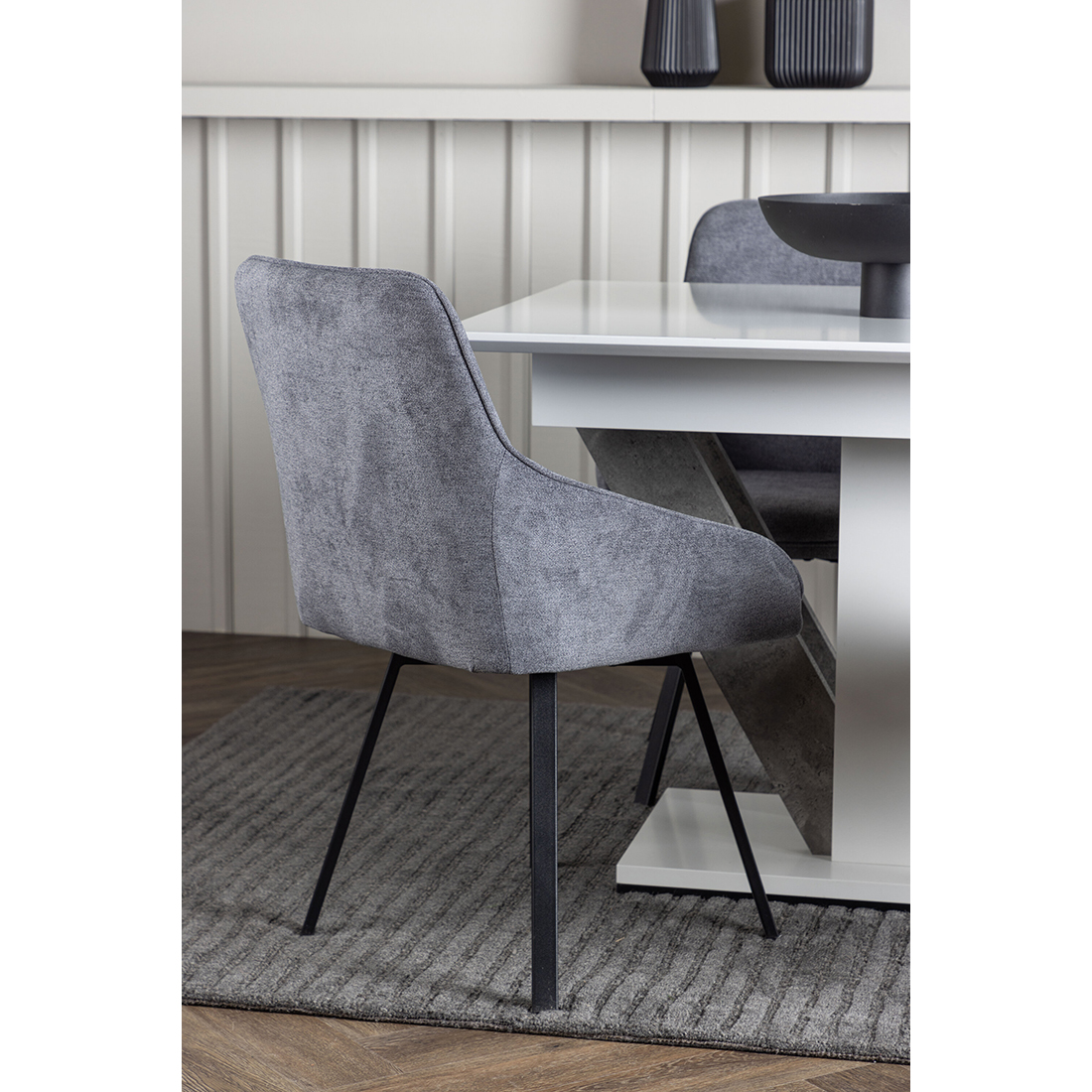 Spisegruppe Venture Home Disa med 4st Rosie Spisestoler