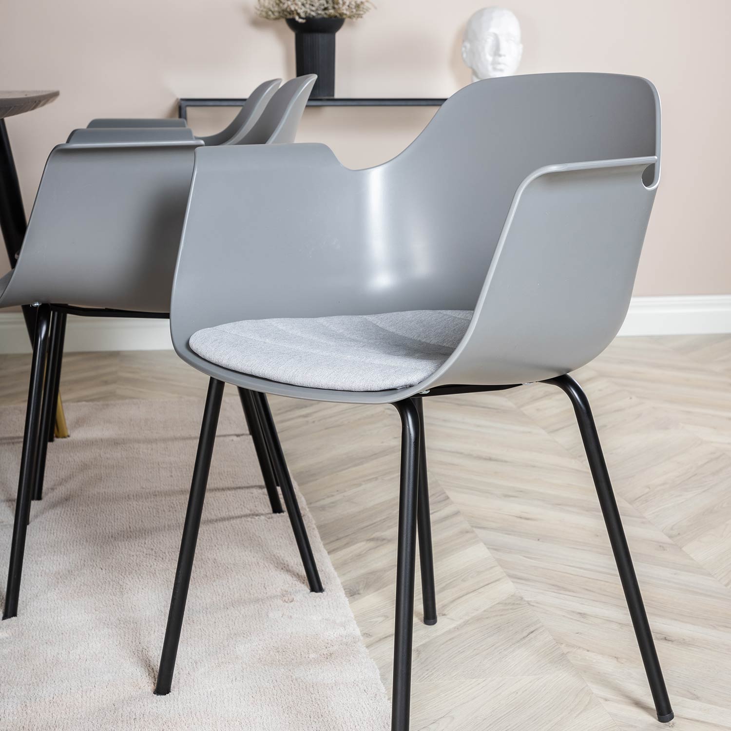 Spisegruppe Venture Home Dipp med 6 Comfort Stoler