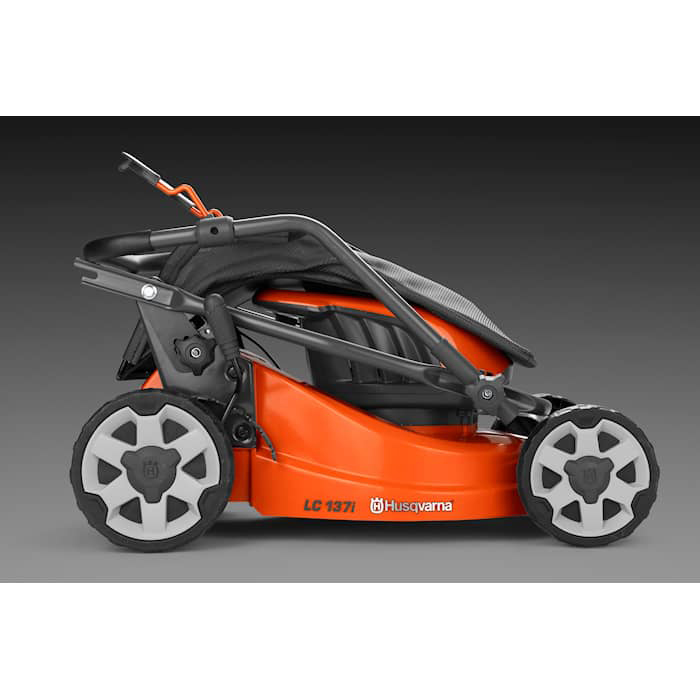 Gressklipper Husqvarna LC137i med batteri & lader