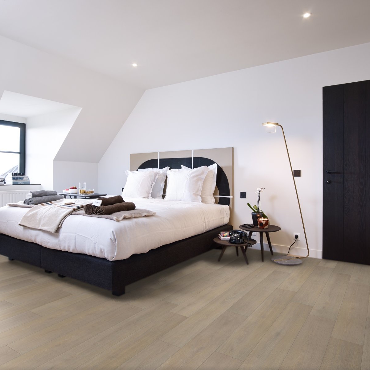 Laminatgulv BerryAlloc Ocean 12 XL Select Light Brown