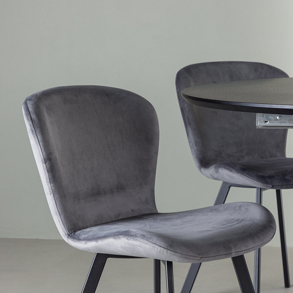 Spisegruppe Venture Home Matilda med 4 Lilja Stoler