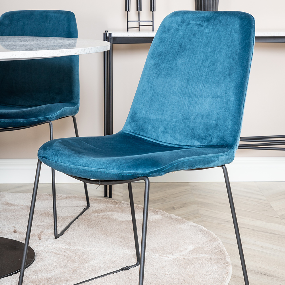 Spisegruppe Venture Home Roxanna med 4 Muscot Stoler Rundt