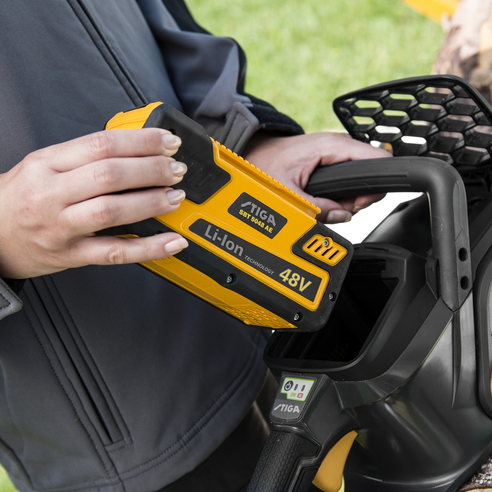 Motorsag Stiga SC 48 AE Uten Batteri