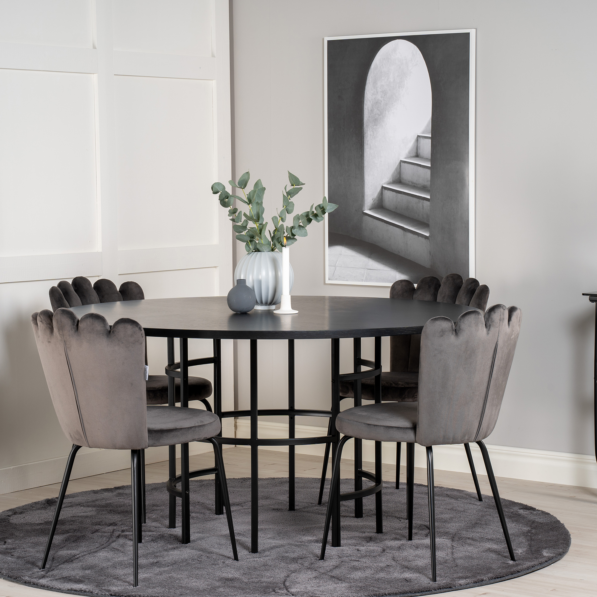 Spisegruppe furniture/fashion Copenhagen med 4 Grå Limhamn Light Stoler