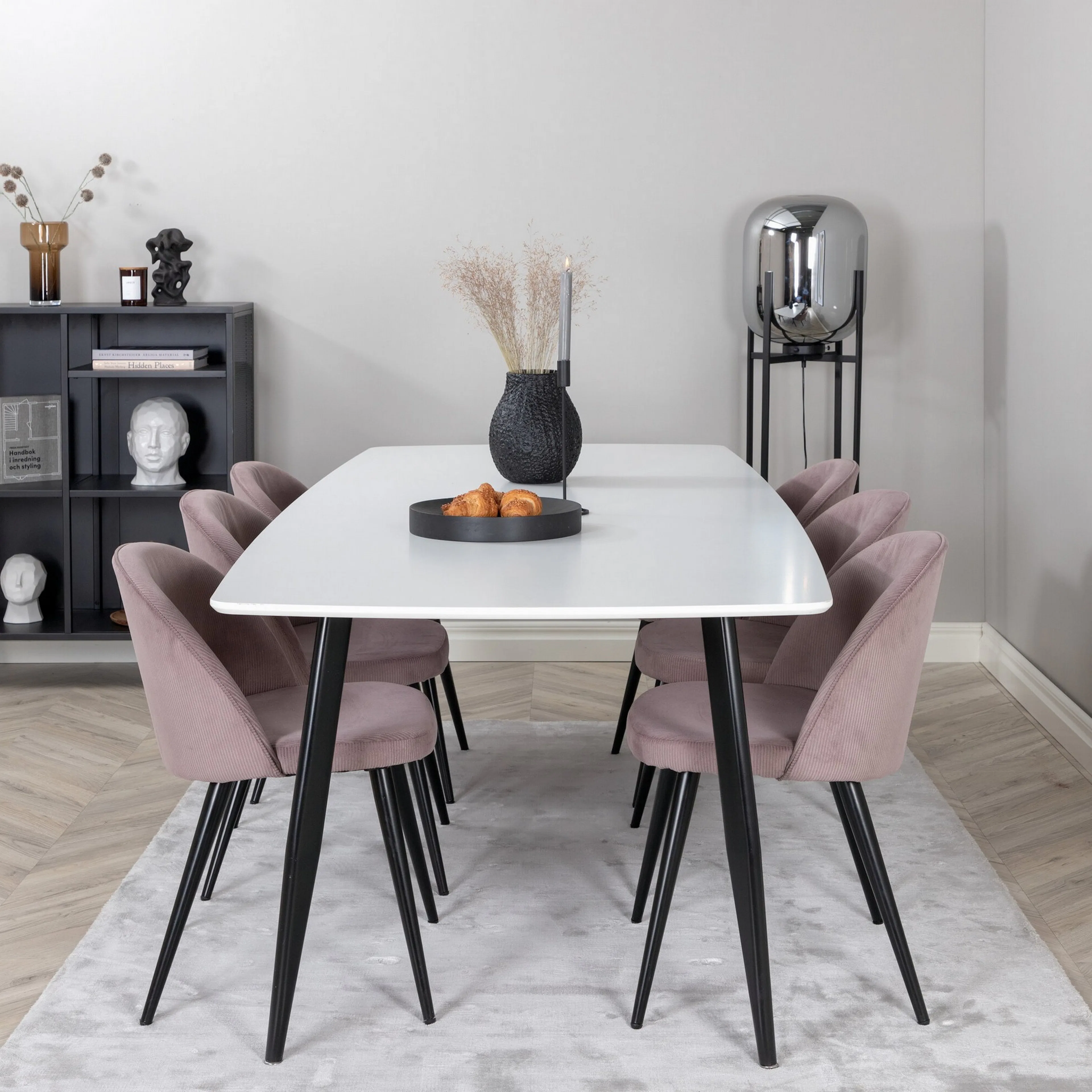 Spisegruppe Venture Home Polar med 6stk Velvet Stoler