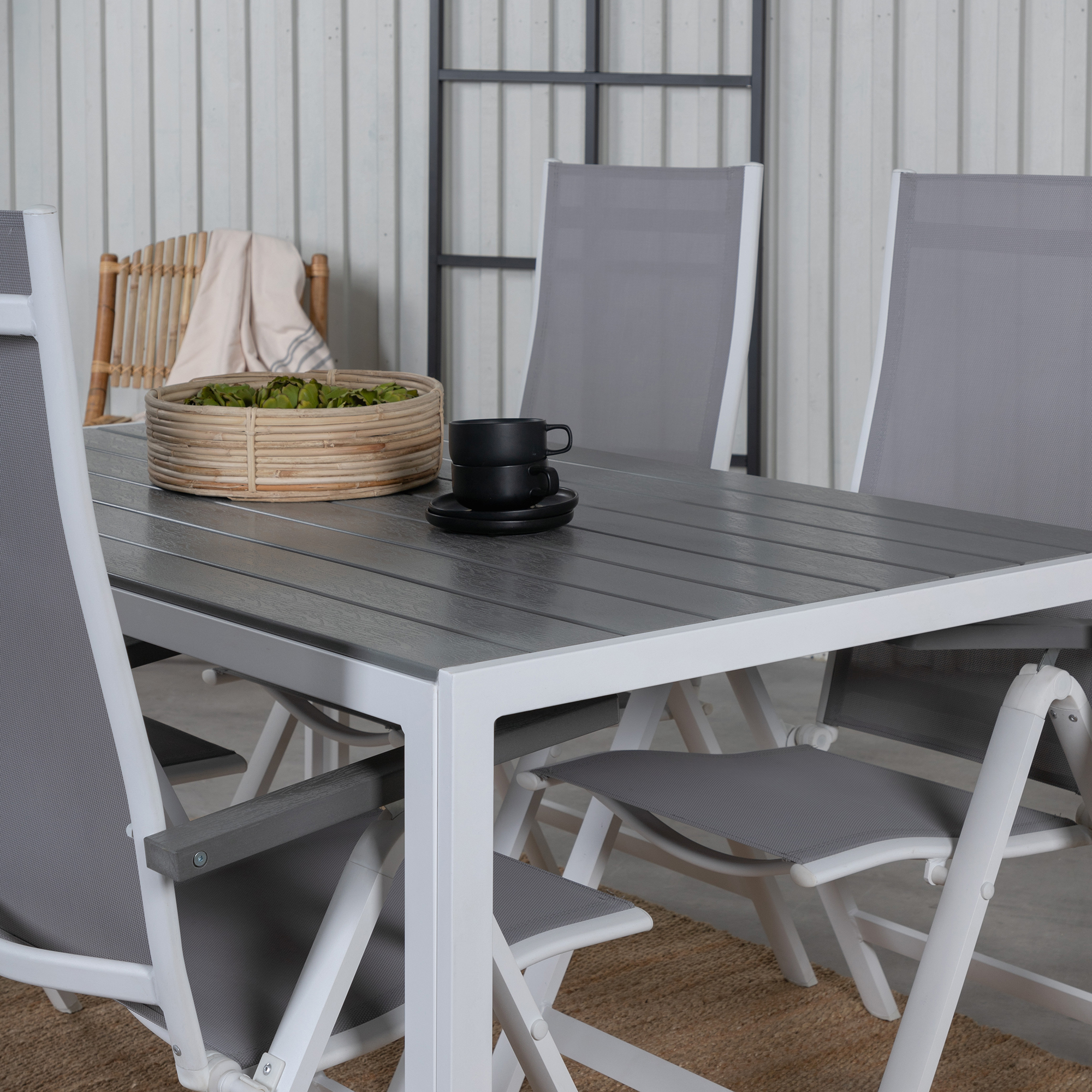 Spisegruppe Venture Home Bundy med 4 Andy Stoler GR21828