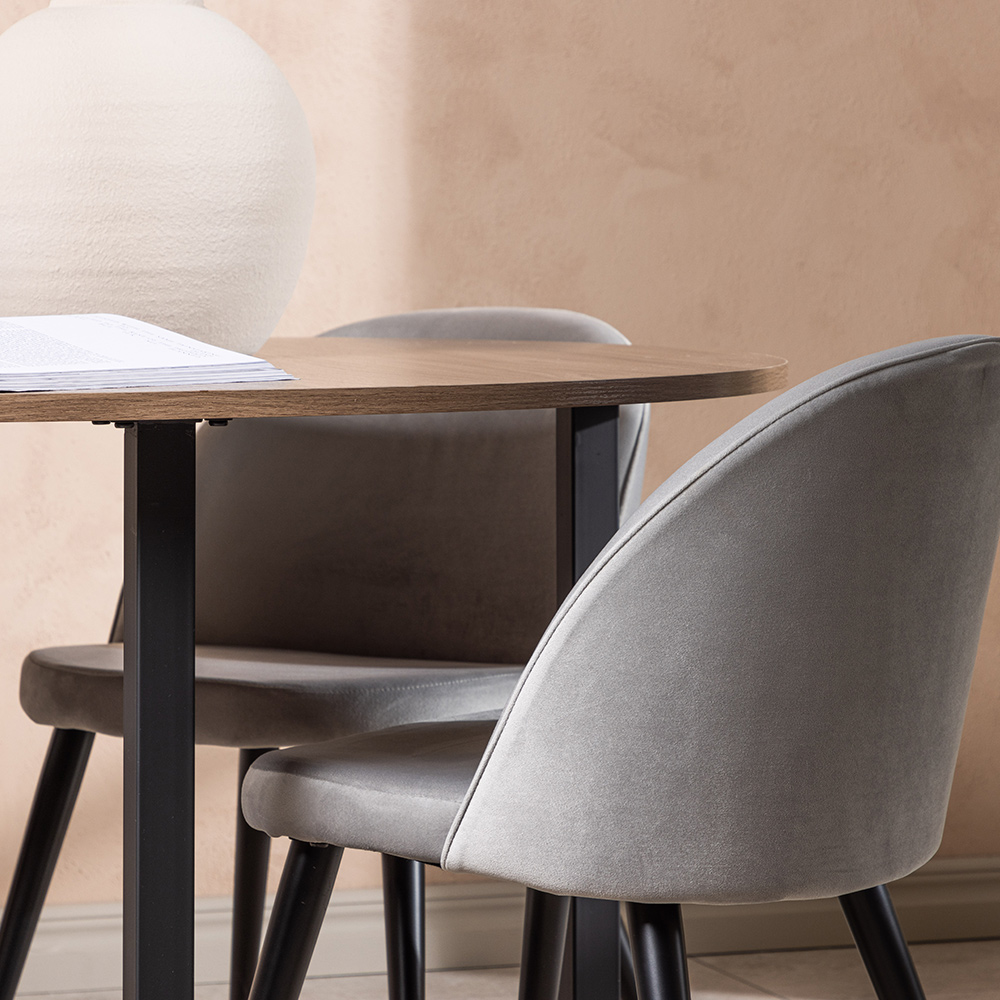 Spisegruppe Venture Home Durango Ø 120 cm med 4 Velvet Stoler
