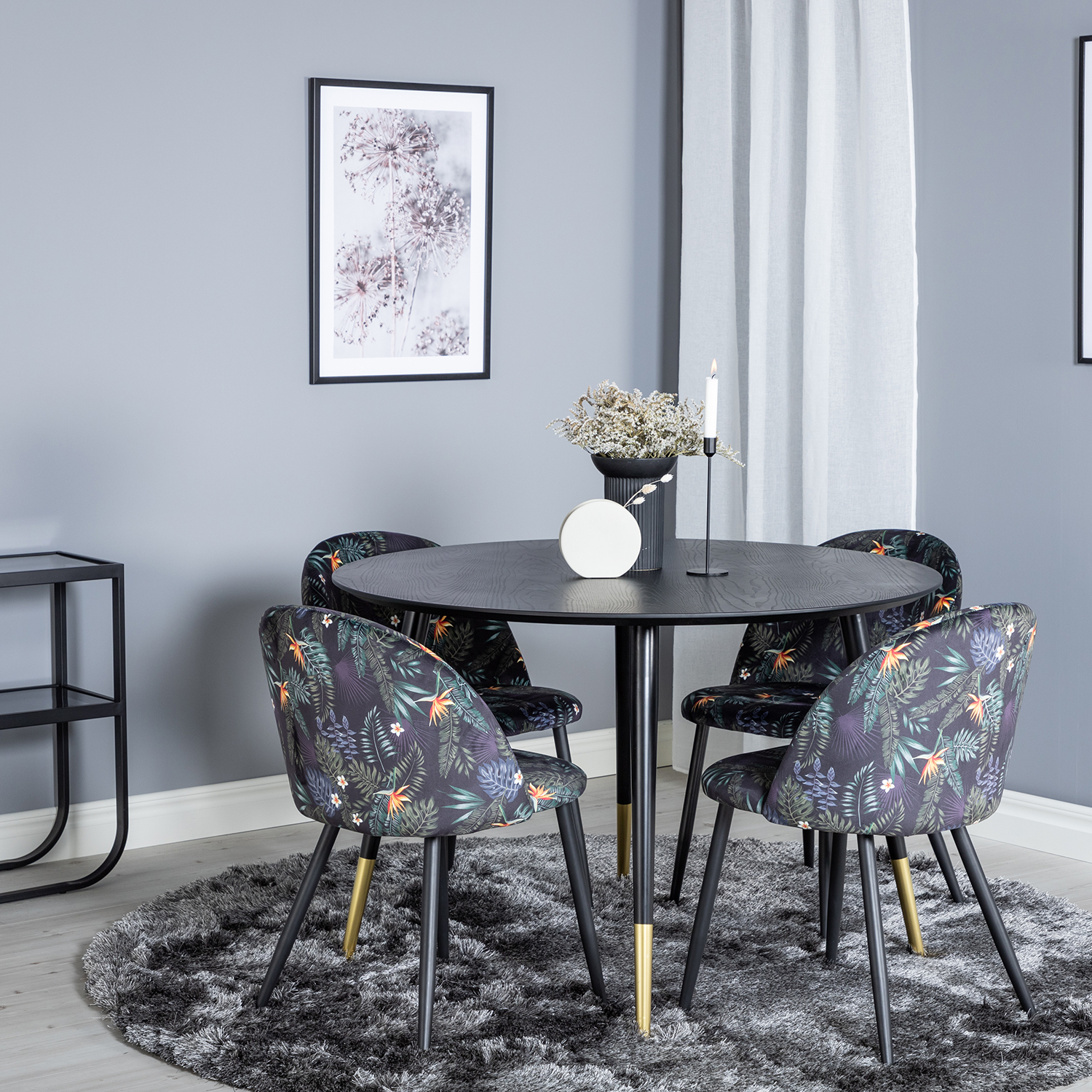 Spisegruppe Venture Home Dipp Ø115 cm med 4 Velvet Stoler