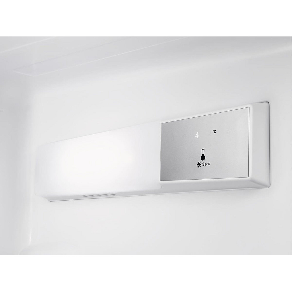 Frittstående Kjøl og Frys Electrolux LTB1AE24W0 med ColdSense og LowFrost