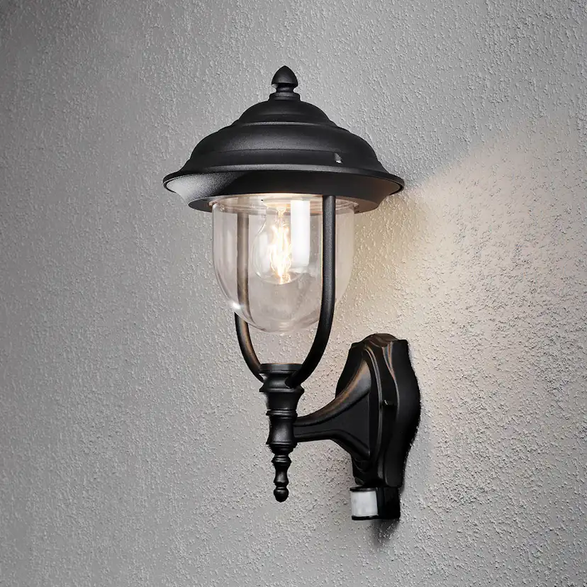 Vegglampe Gnosjö Konstsmide Parma Opp E27 Bevegelsessensor
