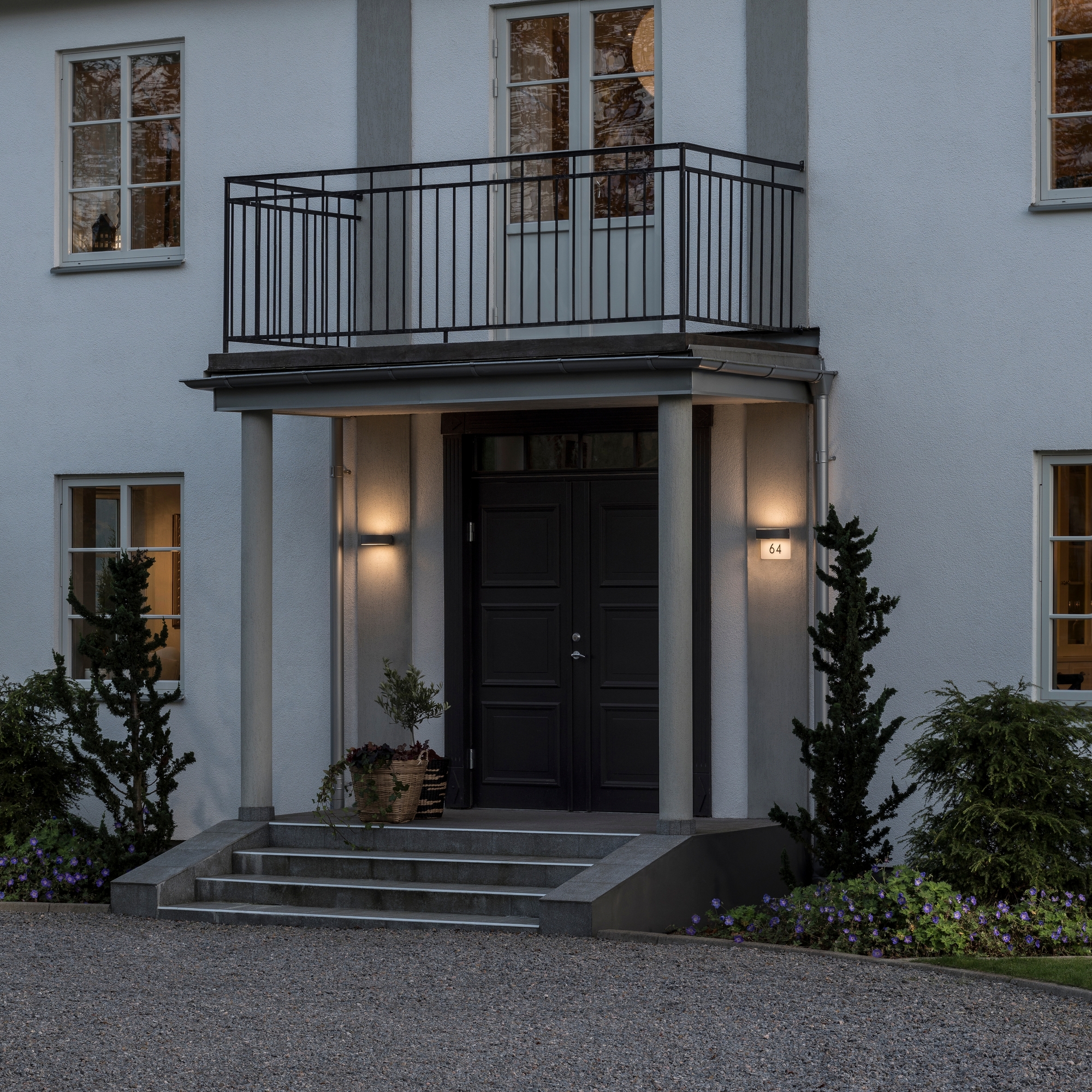 Vegglampe Gnosjö Konstsmide Monza LED 2X4 5W med Husnummer