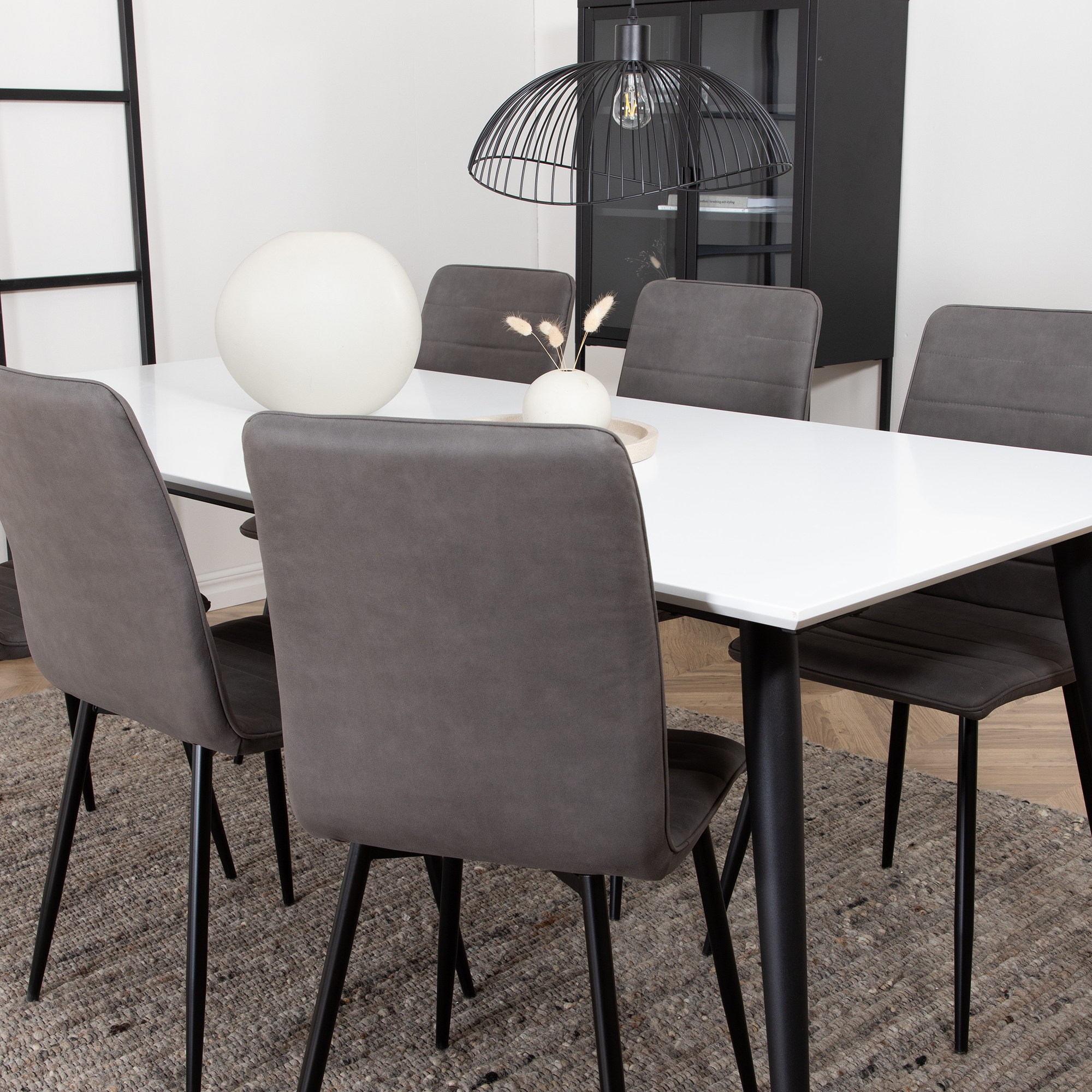 Spisegruppe Venture Home Jolie med 6 Walerina Stoler