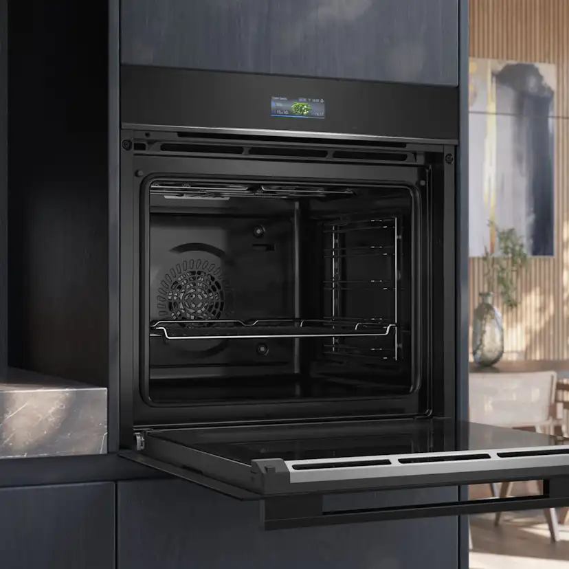 Innbyggingsovn Siemens iQ700 HB722G1B1S