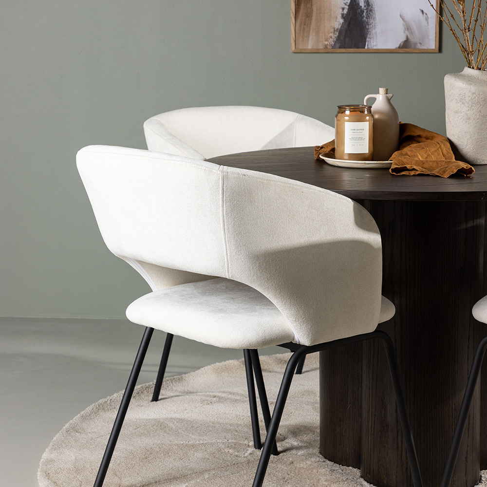 Spisegruppe Venture Home Olivia Ø110 cm med 4 stk Day Stoler