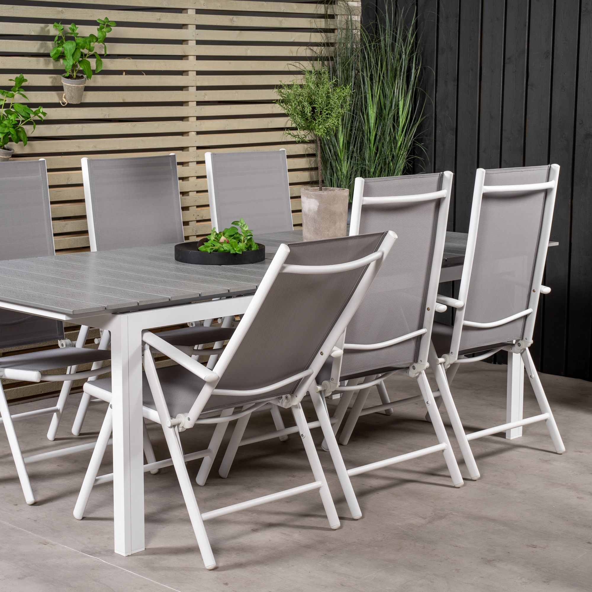 Spisegruppe Venture Home Lova 224/324 med 6 Bront Stoler