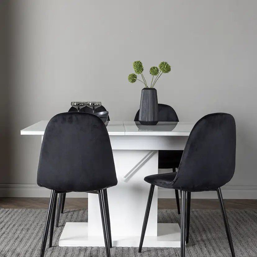 Spisegruppe Venture Home Pluto med 4 Polar Fløyel Stoler