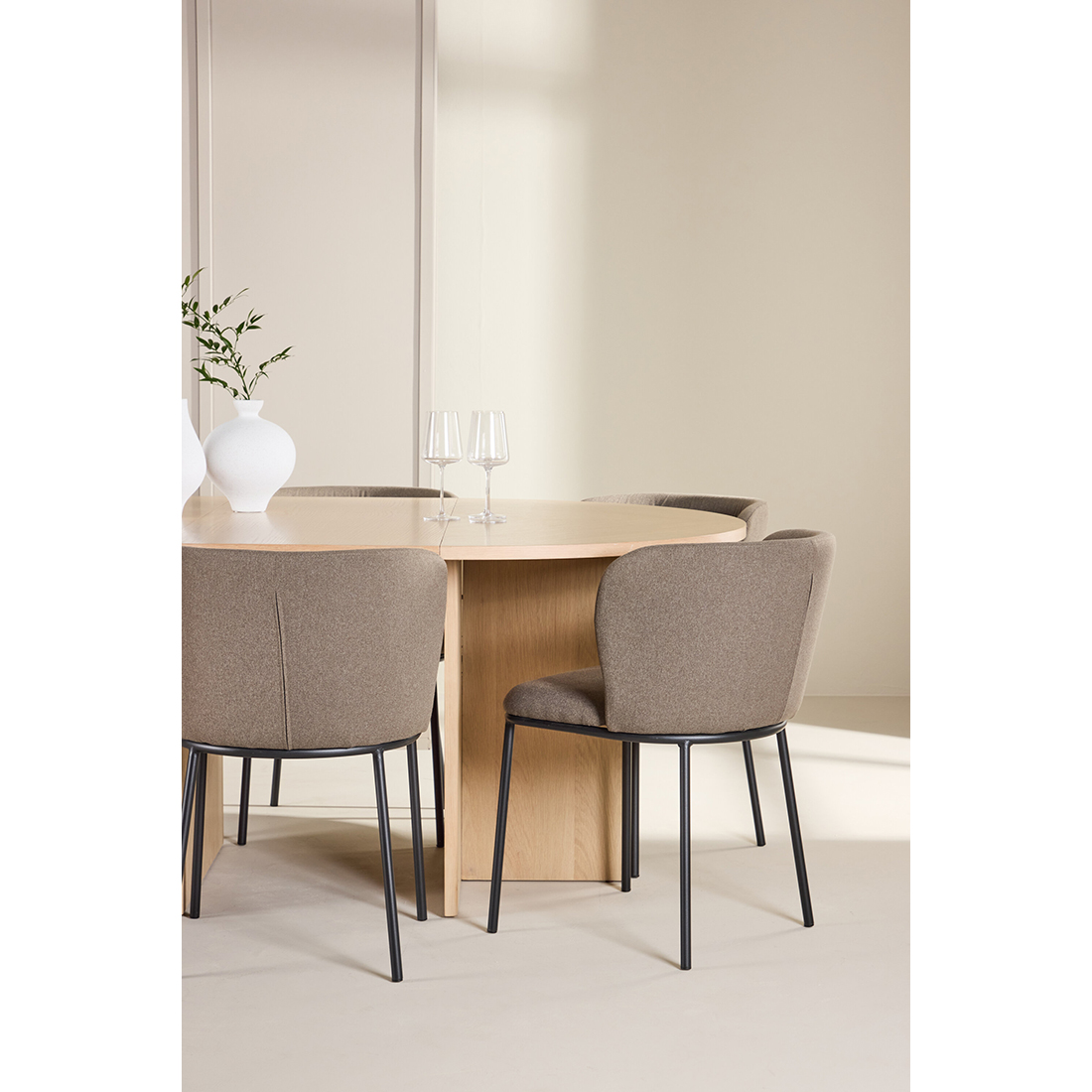 Spisegruppe Venture Home Strada Ø120 cm med 6st Edina Spisestoler