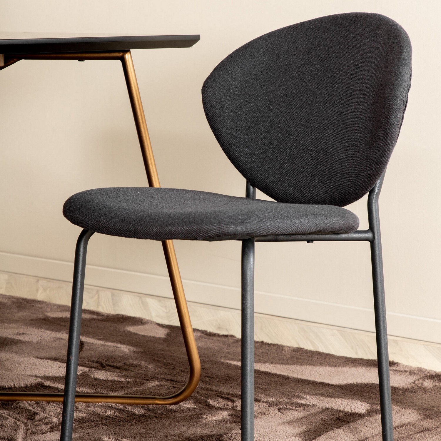 Spisegruppe Venture Home Annika med 6 Valor Stoler