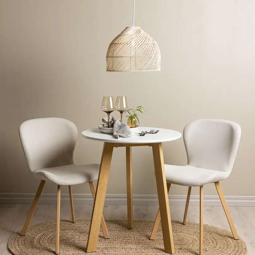 Spisegruppe Venture Home Leonora Ø65 cm med 2 stk Lilja Stoler