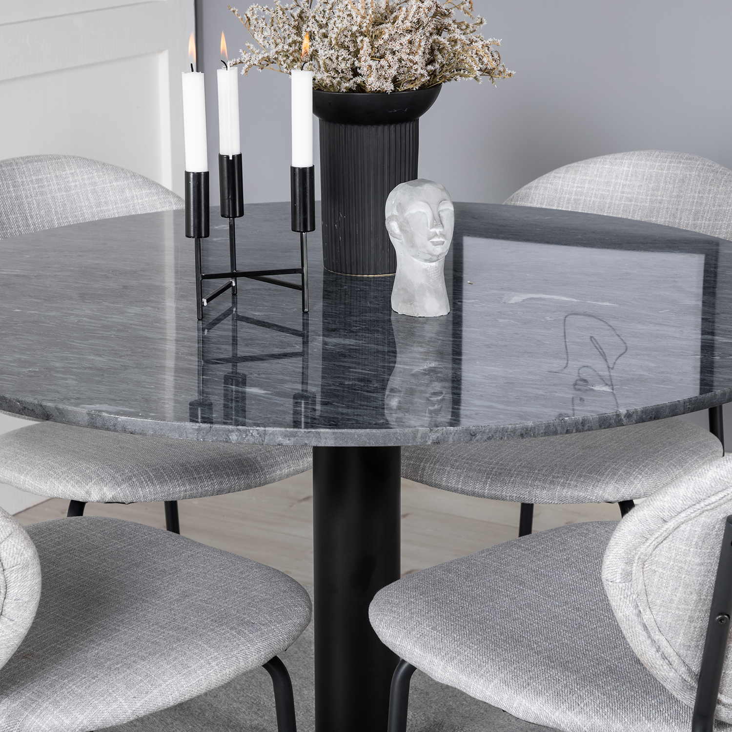 Estelle Round Dining Table ø106+Vault Dining Chair Sort/Grå
