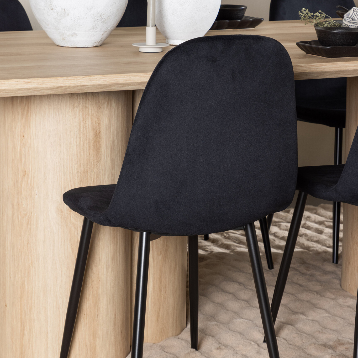Spisegruppe Venture Home Olivia 210 med 6 stk Polar Stoler Fløyel