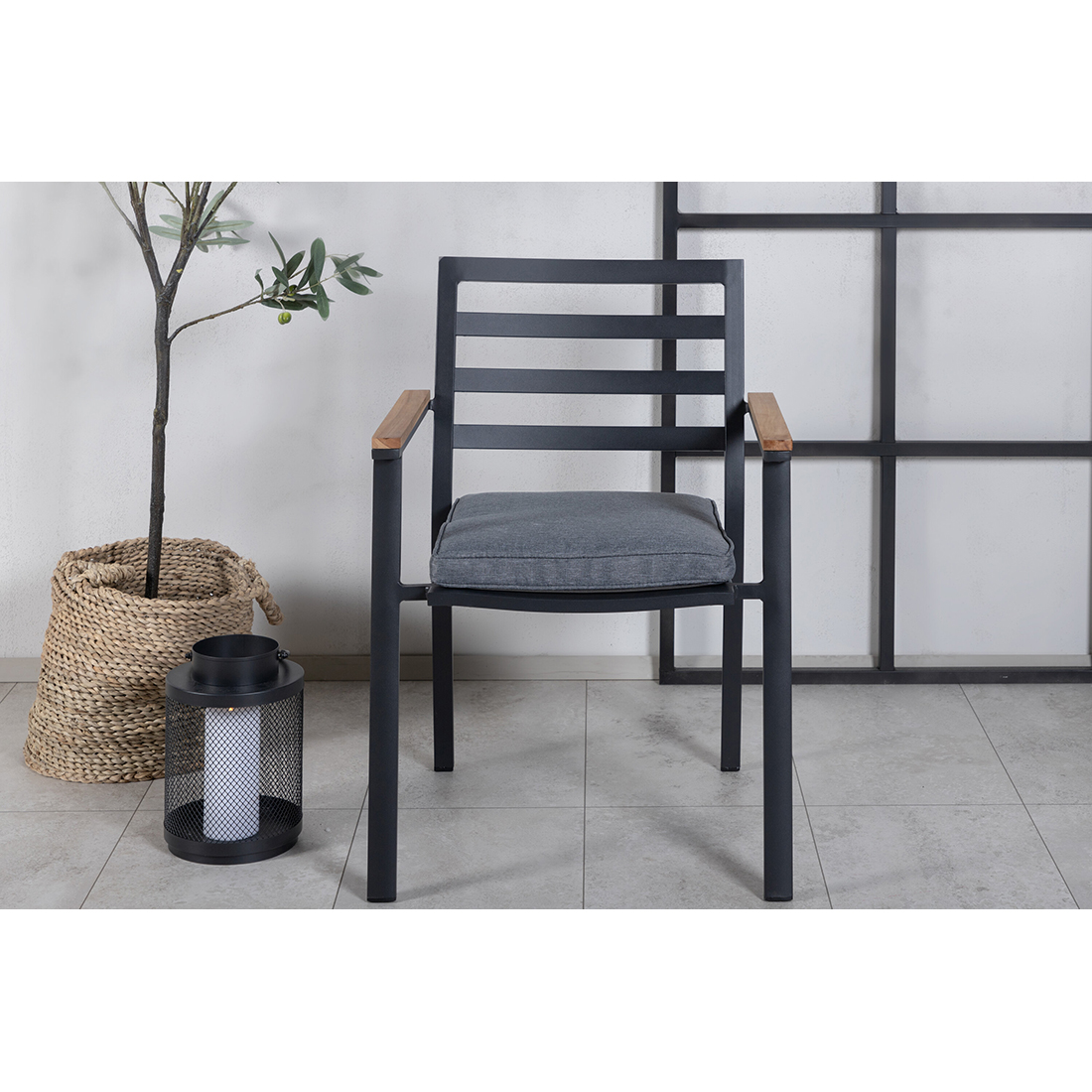 Stablestol Venture Home Brasilia