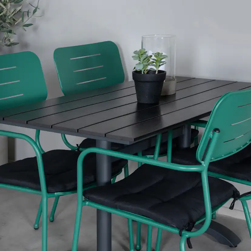 Spisegruppe Venture Home Denver med 4 Nicke Stoler