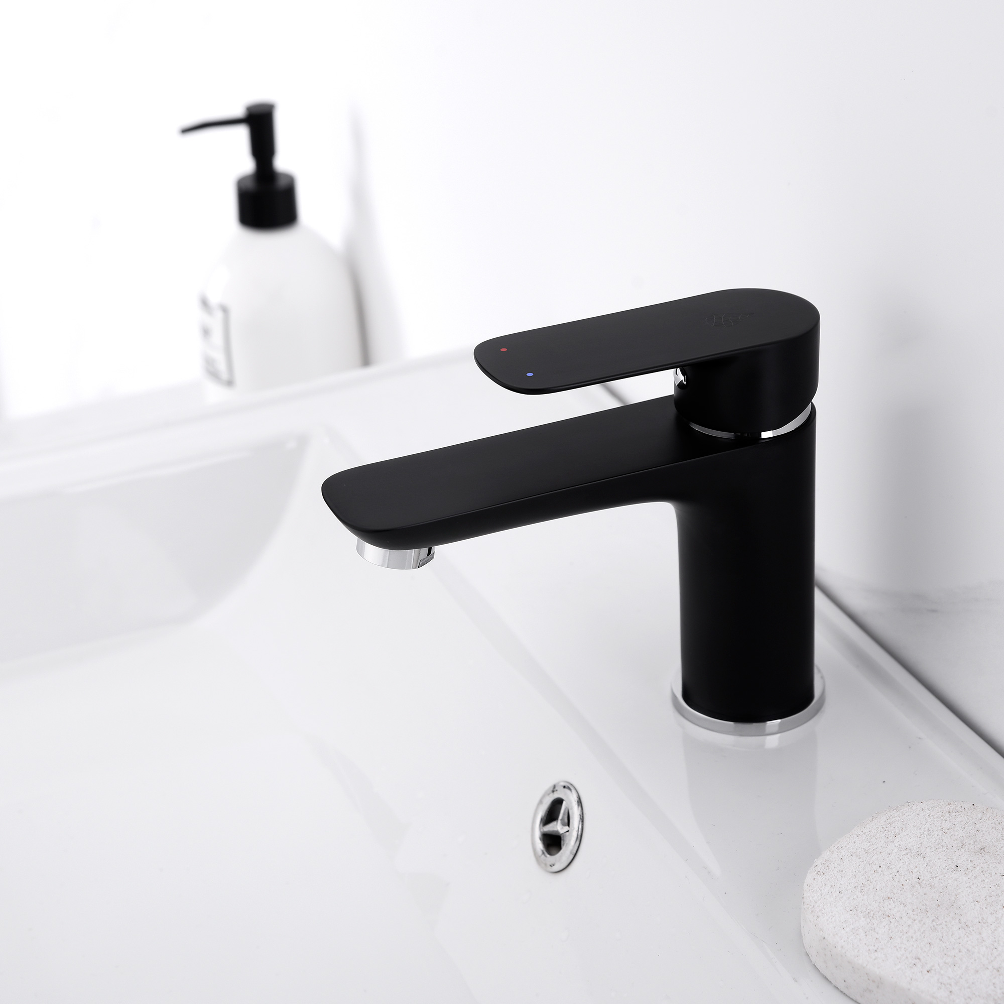 Servantbatteri Bathlife Pärla