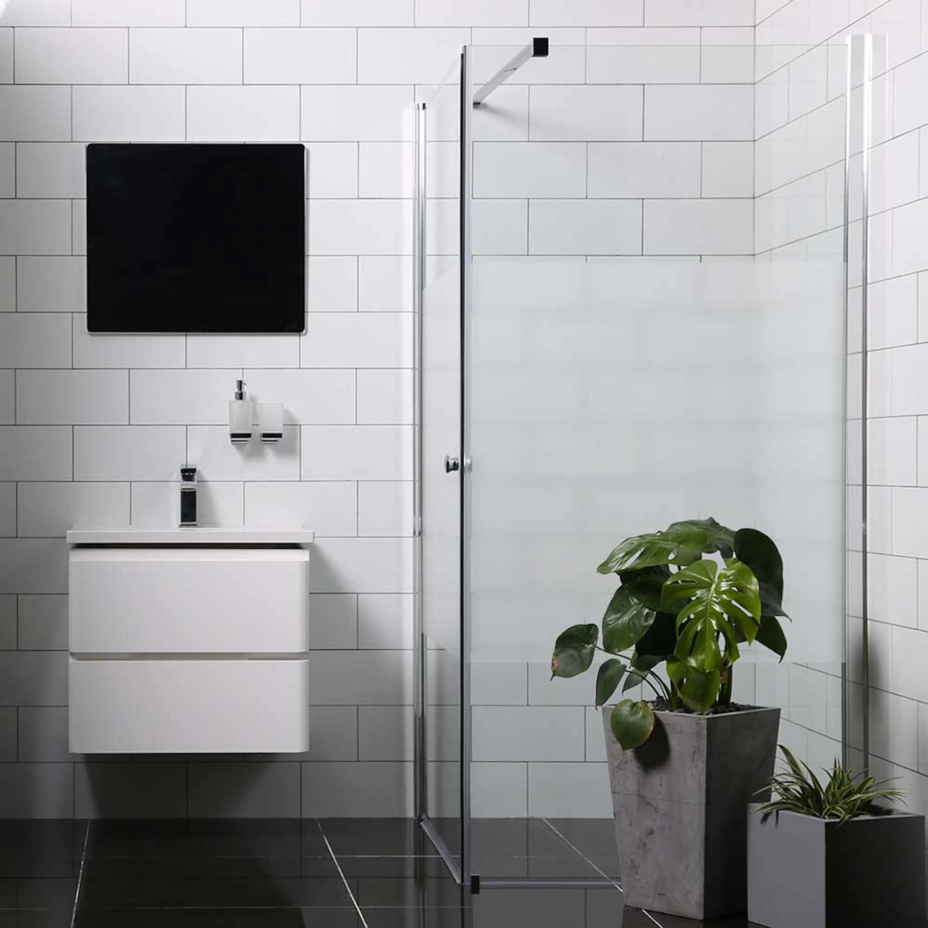 Dusjhjørne Bathlife Allsidig Rett Vegg + Rett Dør Delvis Frostet Glass