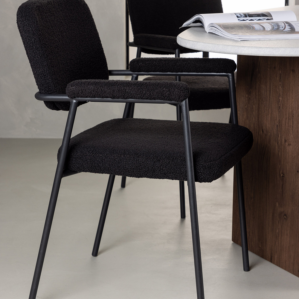 Spisegruppe Venture Home Grönvik med 4 Yesterday Stoler