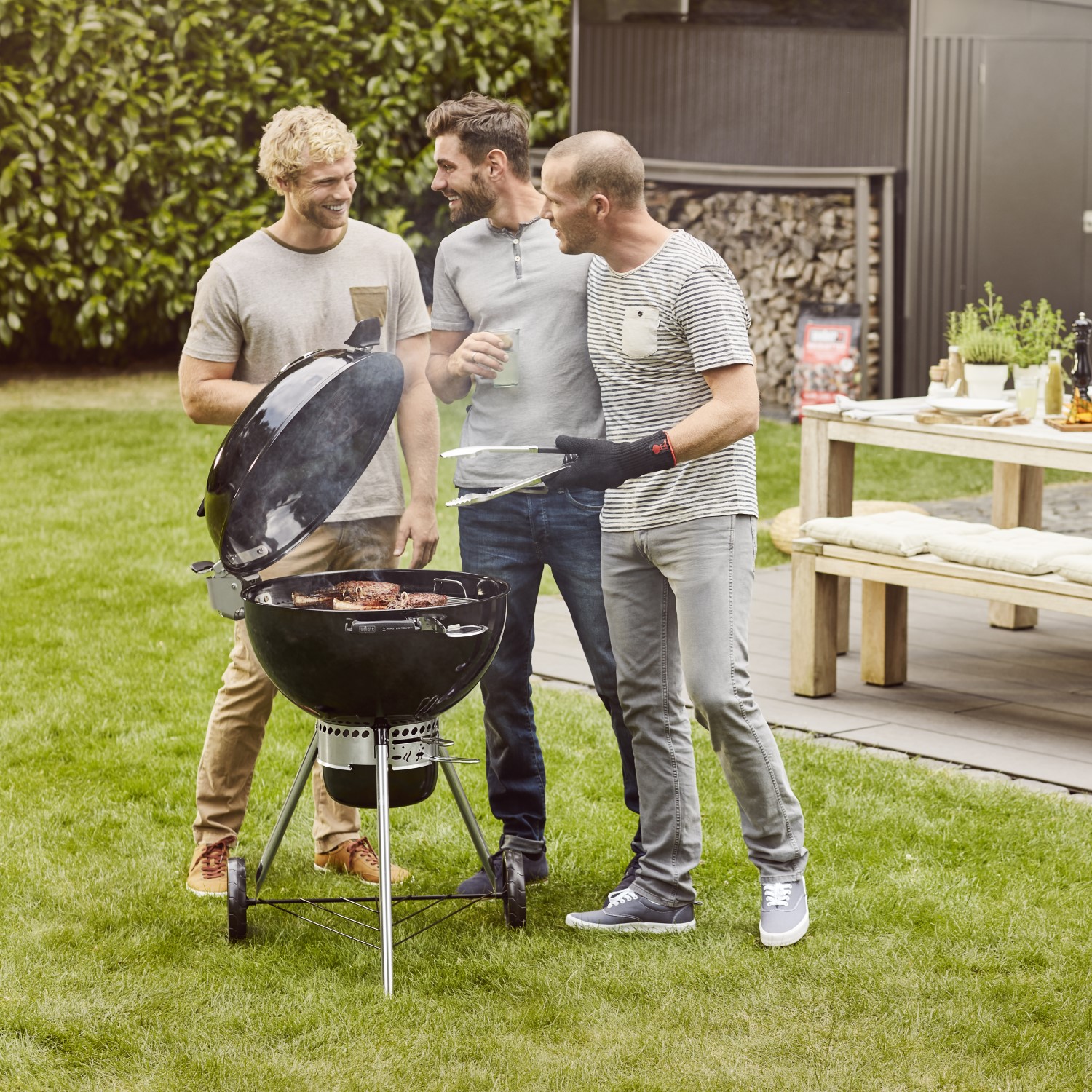 Kullgrill Weber Master-Touch® GBS Kulegrill Premium E-5770 Ø57 cm med SS-Grillrist