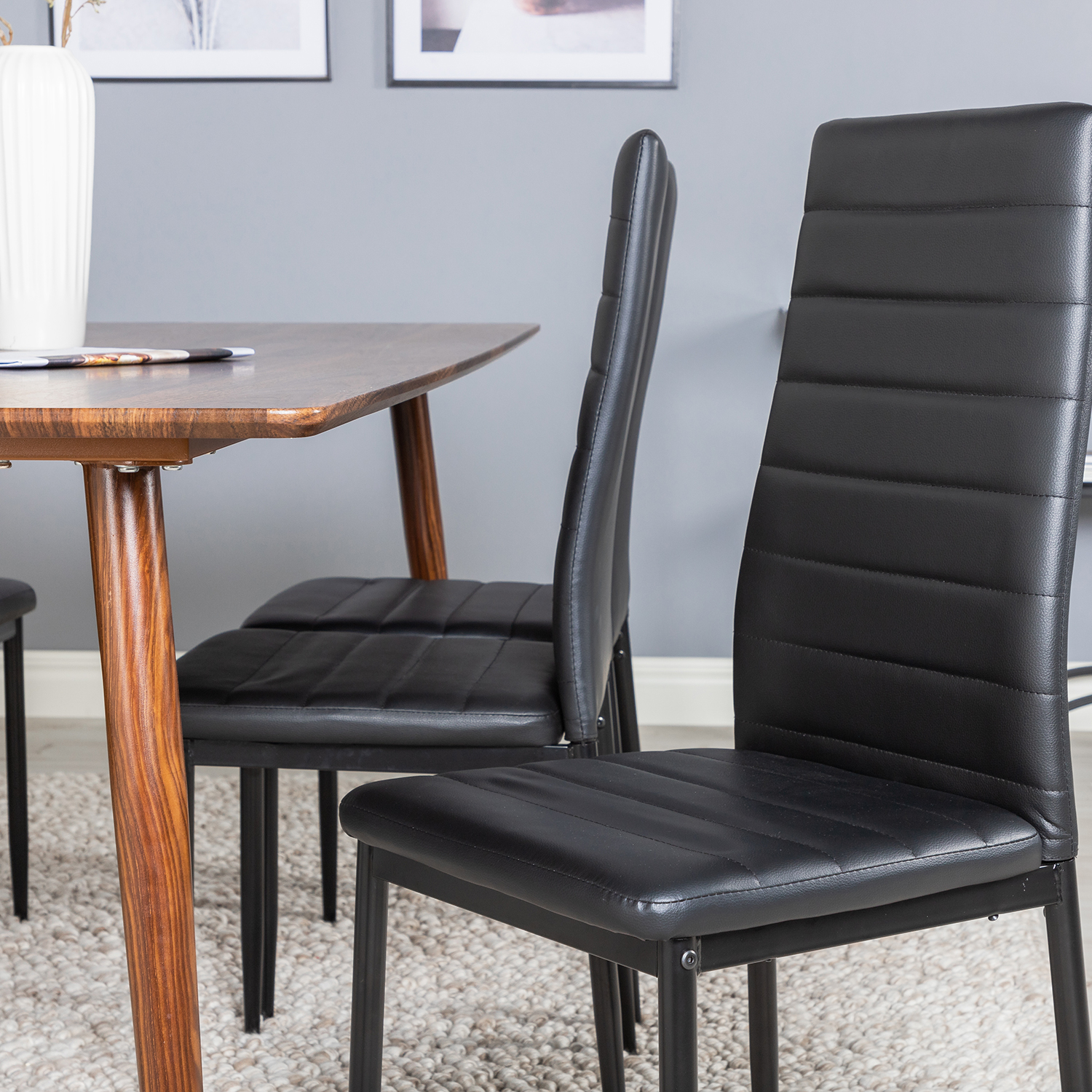 Spisegruppe Venture Home Pobbie med 6 Sly Stoler Kunstlær
