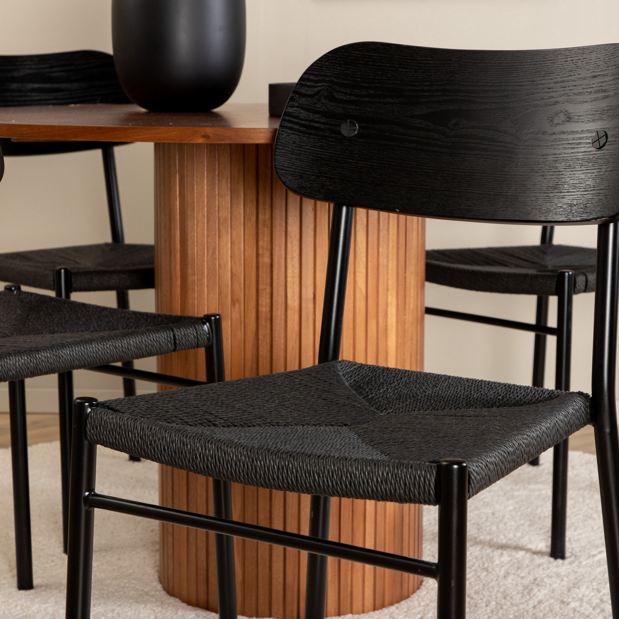 Spisegruppe Venture Home Bianca med 4stk Polly Stoler