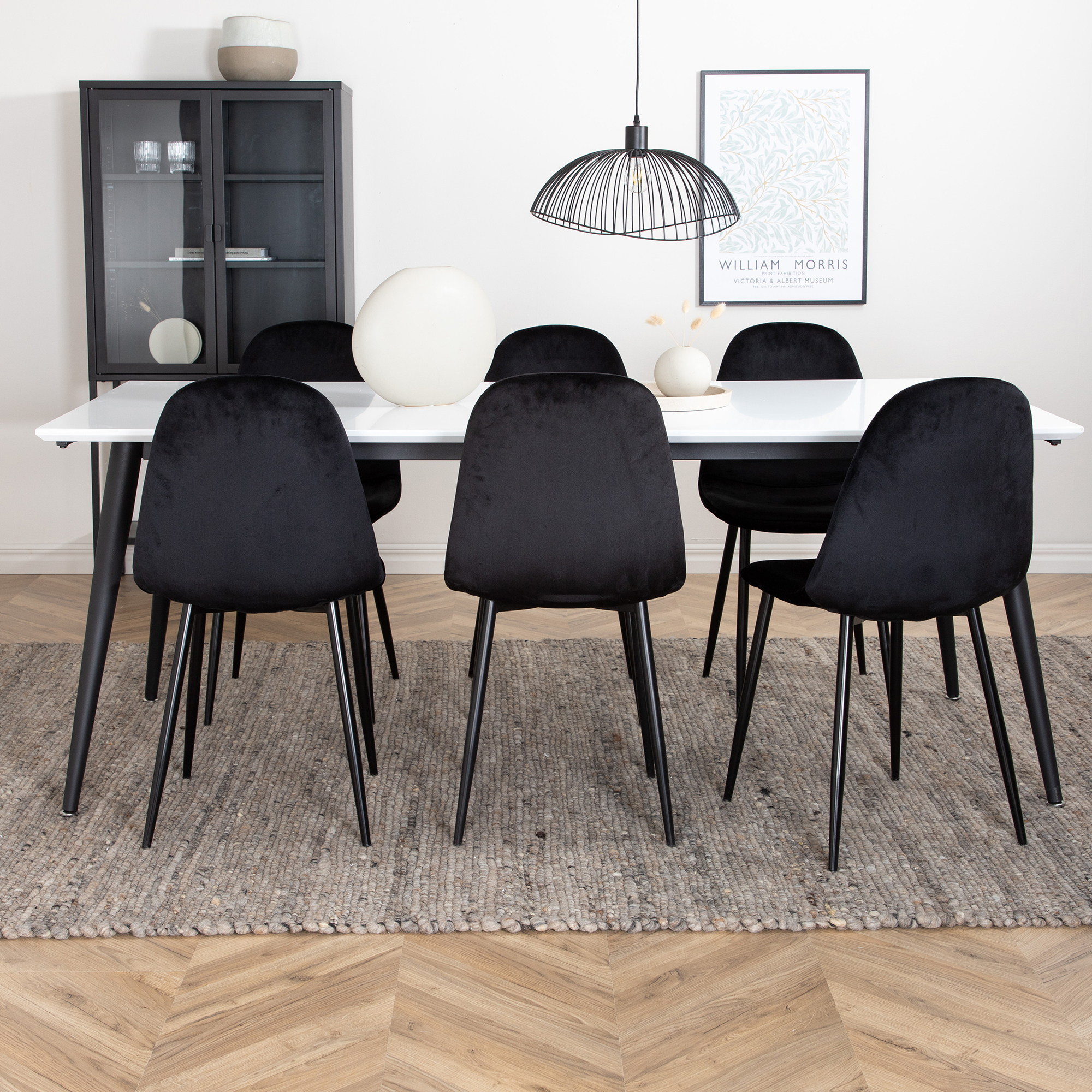 Spisegruppe Venture Home Jolie med 6 Pobbie Stoler Metall