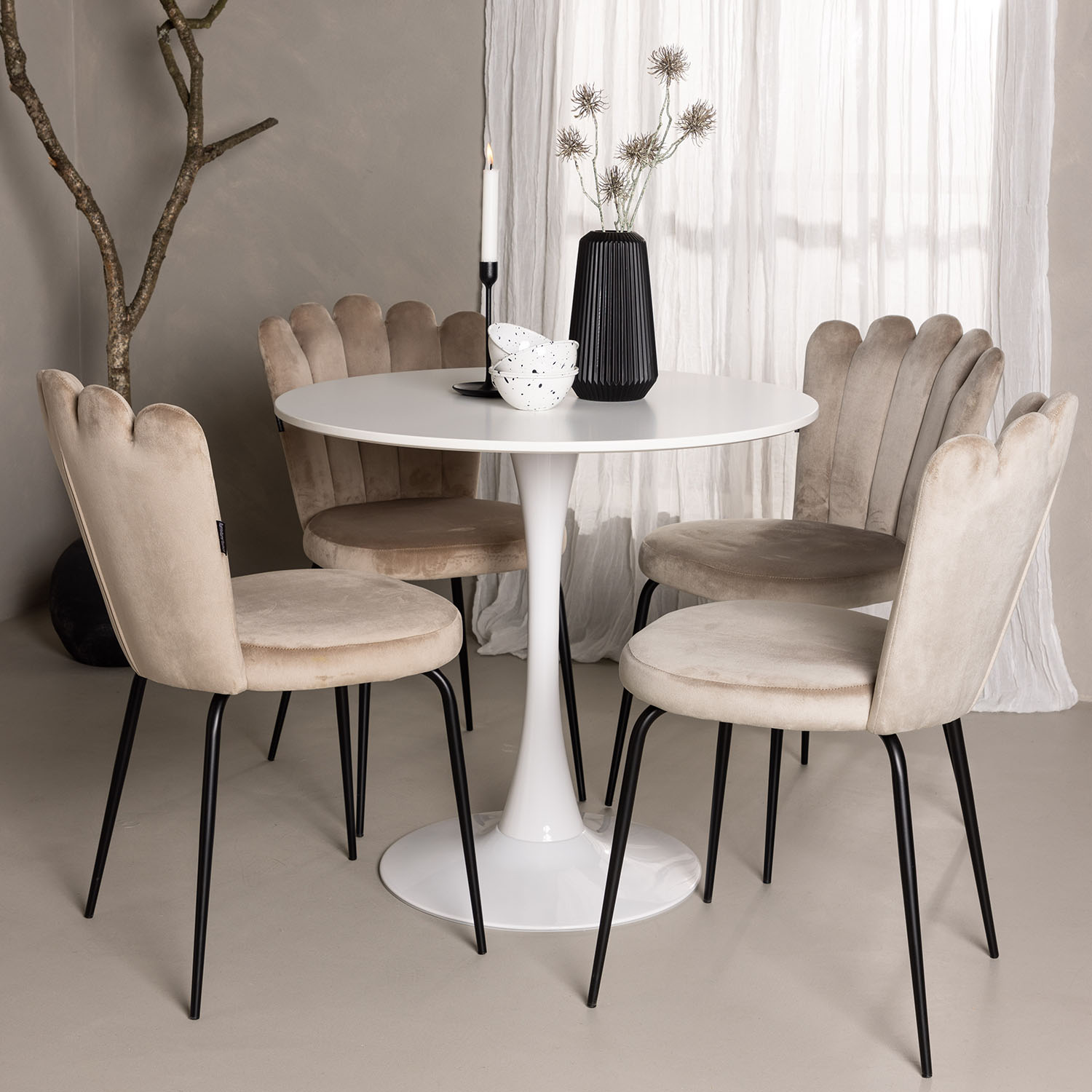 Spisegruppe Venture Home Hamden Ø80 cm med 4 Limhamn Light Stoler