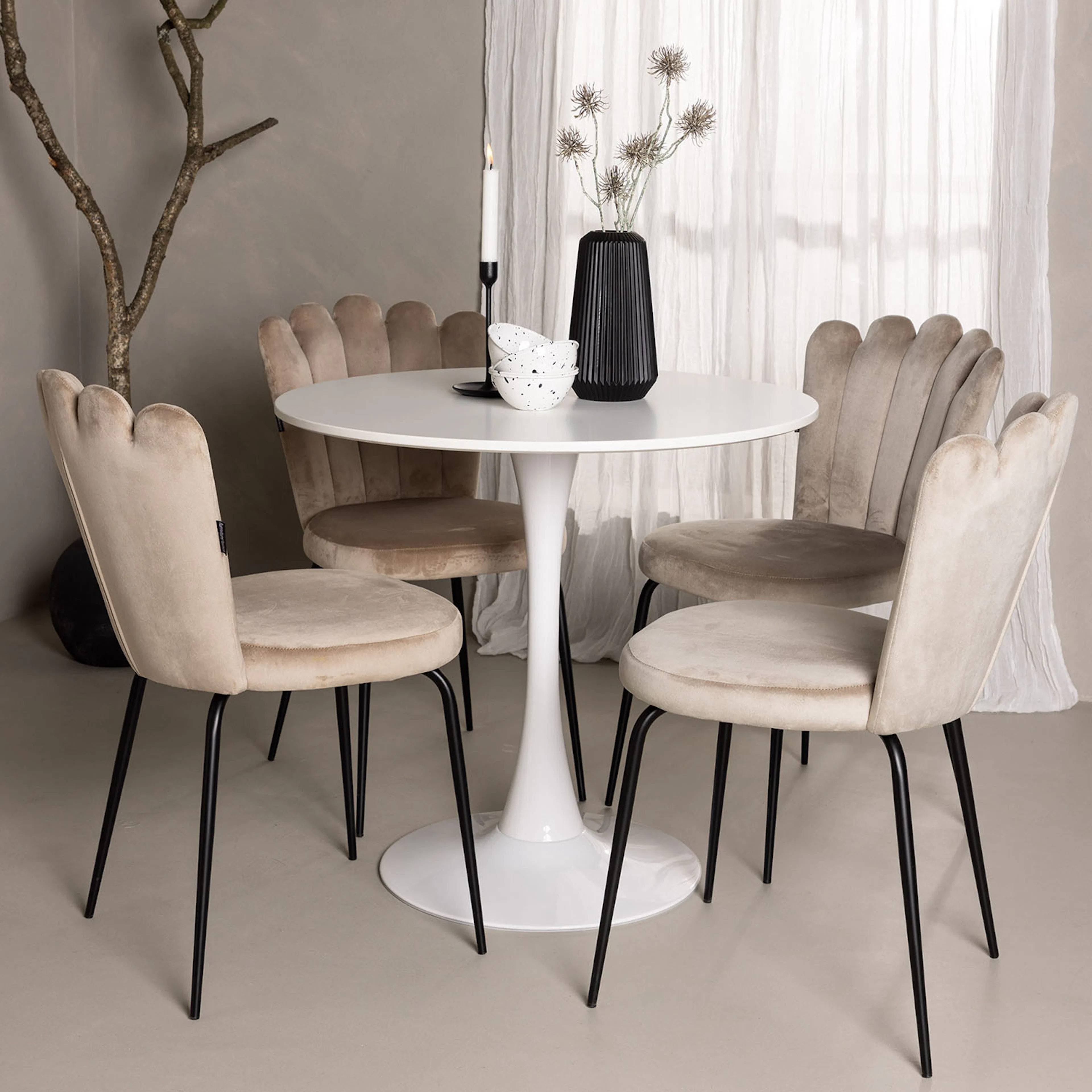 Spisegruppe Venture Home Hamden Ø80 cm med 4 Limhamn Light Stoler