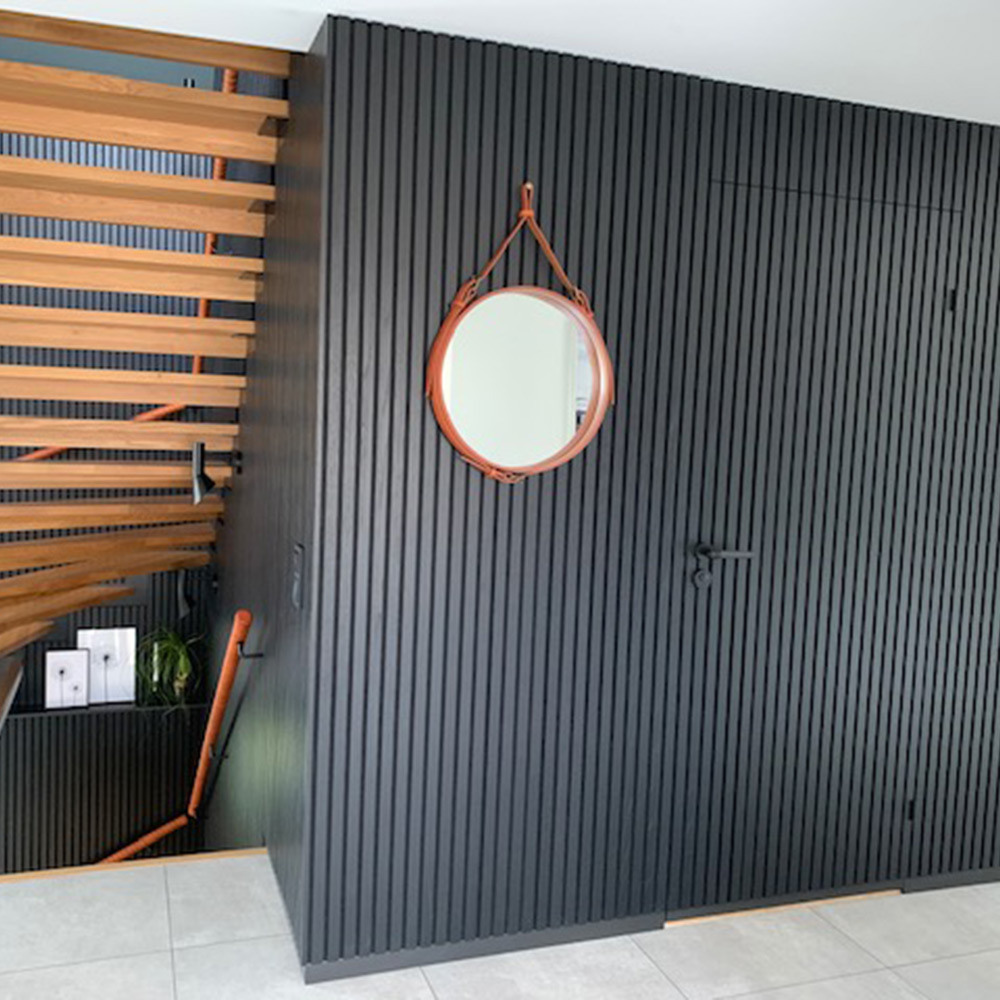 Akustikpanel Wood on wall Ek Svartlackad