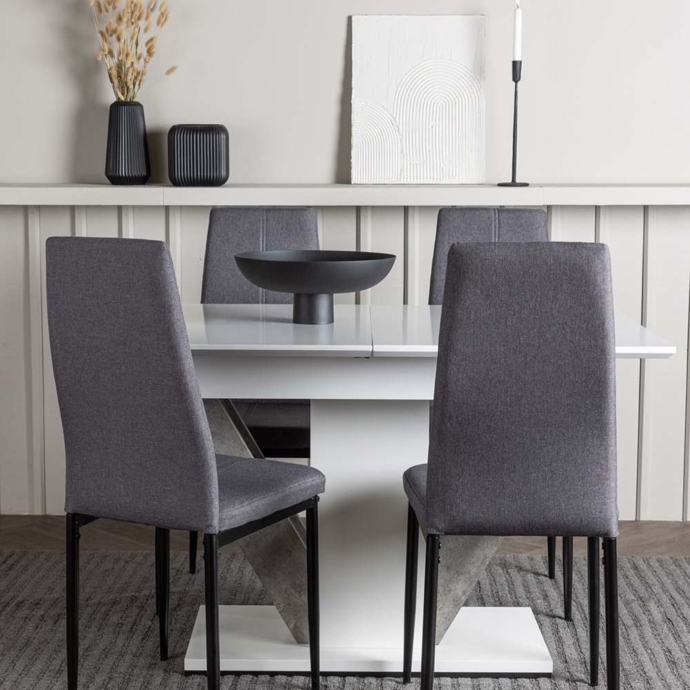 Spisegruppe Venture Home Disa med 4 Petra Stoler