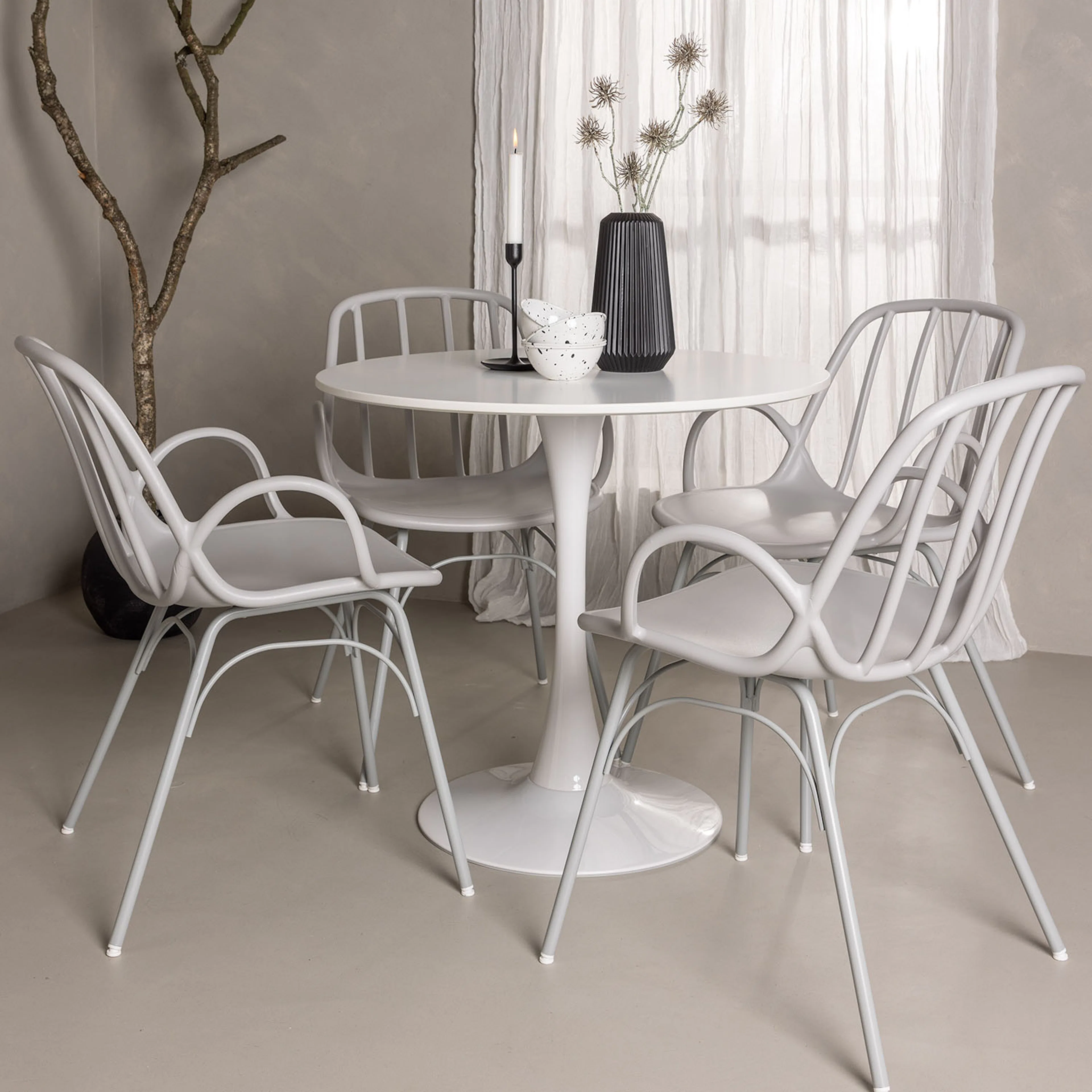 Spisegruppe Venture Home Hamden Ø80 cm med 4 Dyrön Stoler