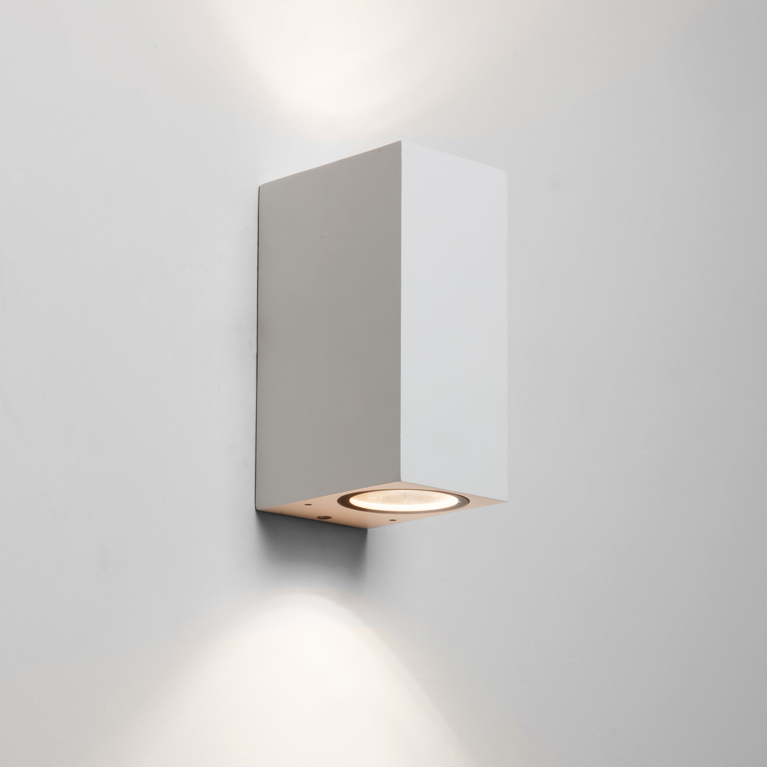 Chios 150 utendørs vegglampe, Hvit