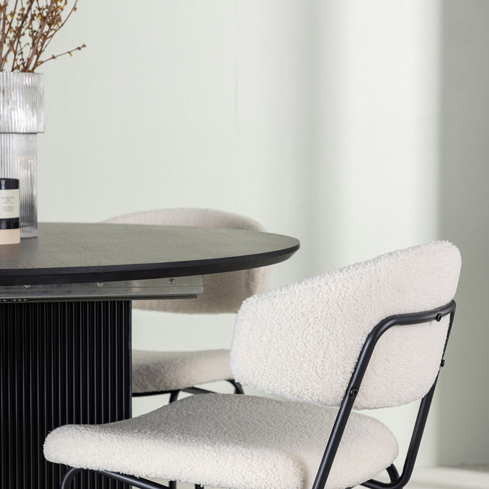 Spisegruppe Venture Home Matilda med 4 Chico Stoler